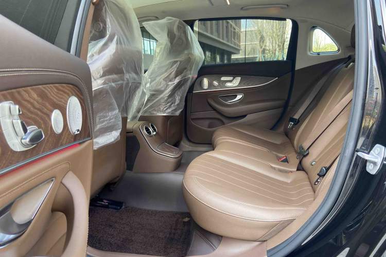 Used Mercedes-Benz E-Class 2023 Updated E 300 L Luxury Edition
