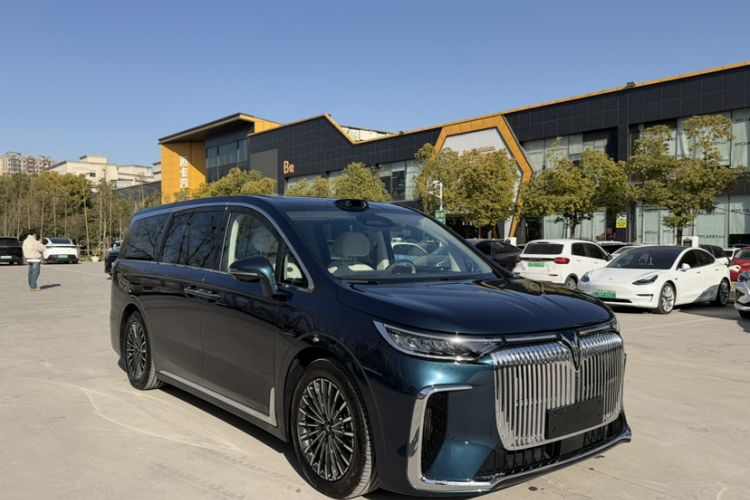 Used VOYAH Dream 2026 Model PHEV Qiankun Ultra
