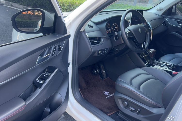 Used BORGWARD BX5 2017 20TGDI Automatic Two-Wheel Drive Pioneer Edition
