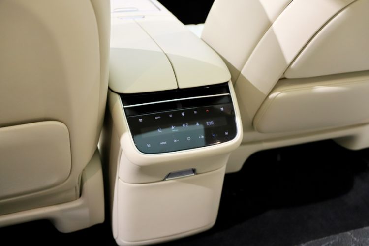 Used Hima Stelato S9 2024 All-Electric Max Rear-Drive Long-Range Version
