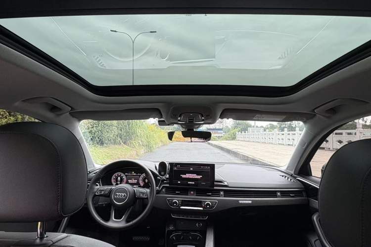 Used Audi A4 2023 allroad quattro