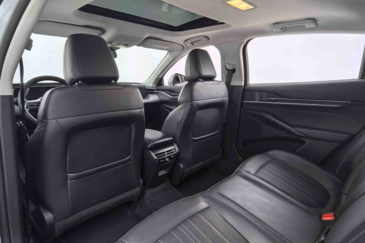 Used Ford Mondeo 2025 2.0T EcoBoost Luxury Version