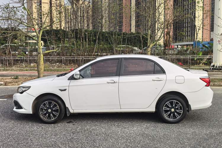 Used BYD F3 2018 1.5L Automatic Luxury Model
