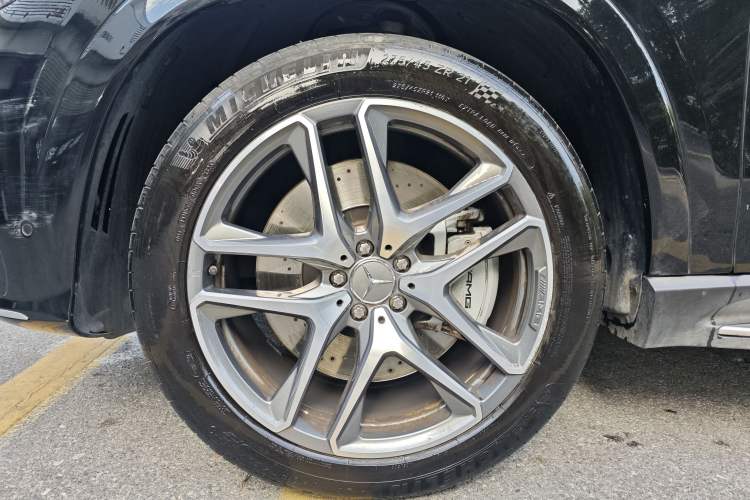 Used Mercedes-Benz GLE AMG 2024 AMG GLE 53 4MATIC+ Exterior 6