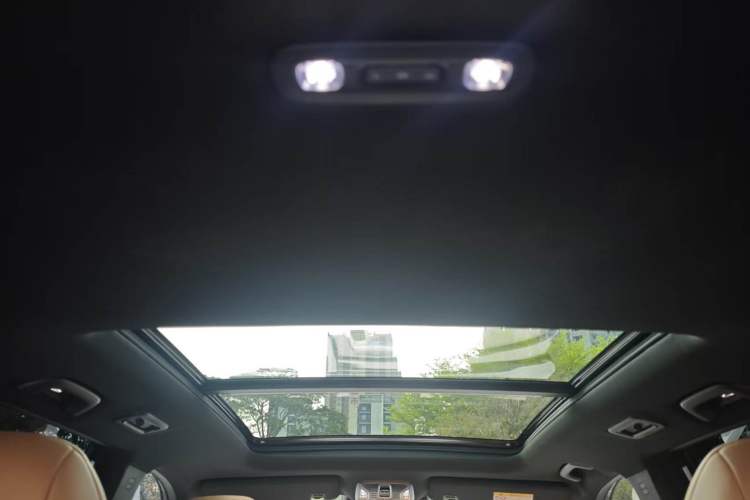 Used GAC Trumpchi ES9 2024 PHEV with 143 km Max
