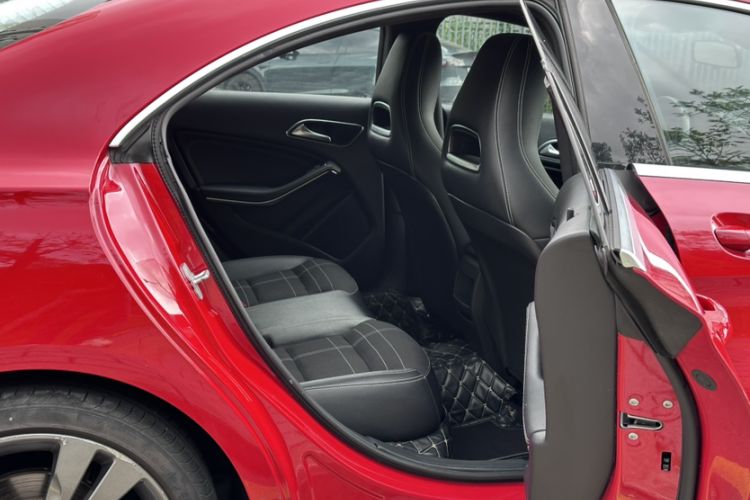 Used Mercedes-Benz CLA 2016 Refreshed CLA 200 Sport Edition Interior 1