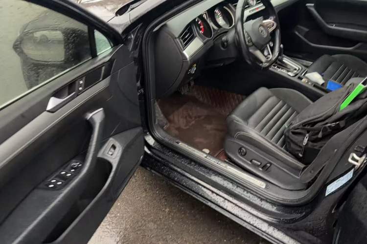 Used Volkswagen Magotan 2020 280TSI DSG Comfort Edition
