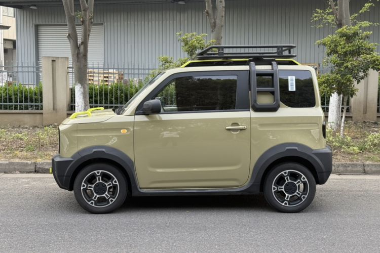 Used Geely Galaxy Panda 2025 210km Panda Rider Exterior 6