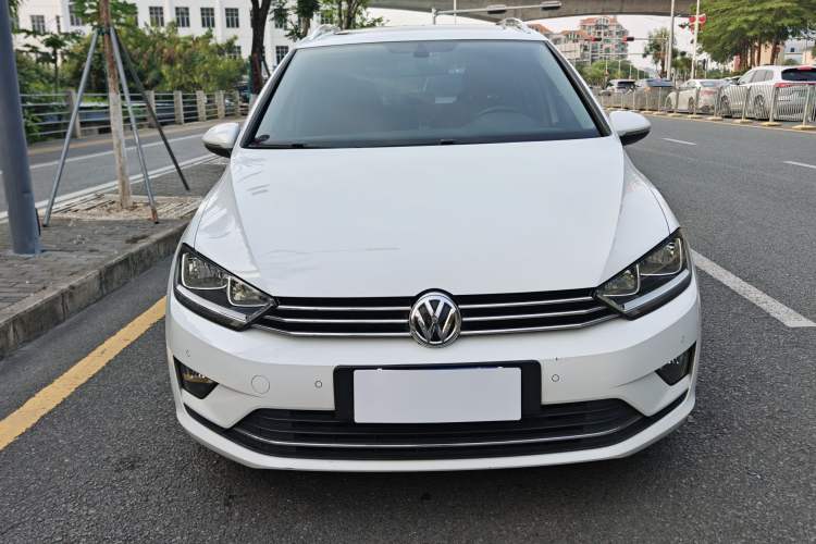 Used Volkswagen Golf Sportsvan 2016 230TSI Automatic Trend Edition
