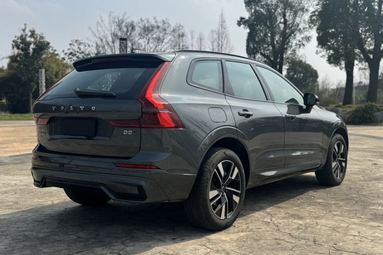 Used Volvo XC60 2026 B5 4x4 SmartDrive Sport Edition
