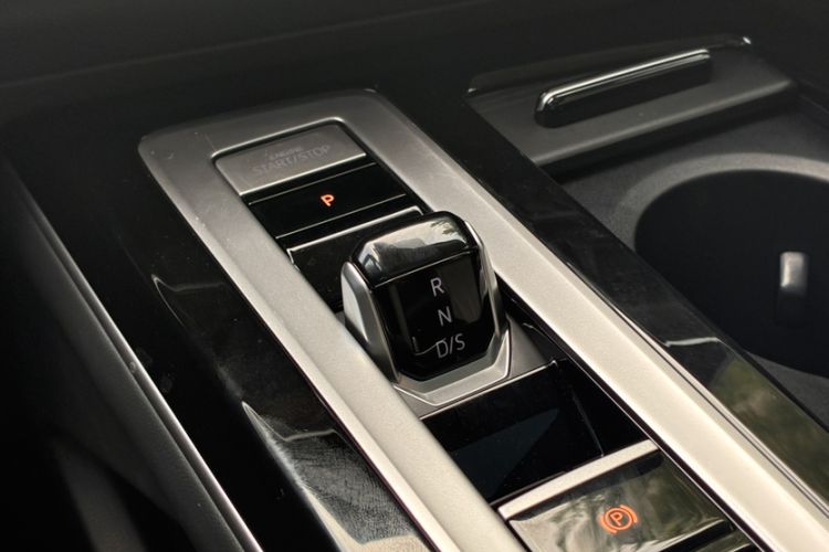 Used Volkswagen Tavendor 2023 380TSI Four-Wheel Drive R-Line Cruise Edition Interior 10