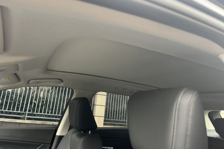 Used Dongfeng Aeolus Huge 2022 Mach Dual-Motor 1.5T MHD Dare-to-Dream Edition