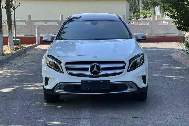 Used Mercedes-Benz GLA 2015 GLA 220 4MATIC Fashion Model