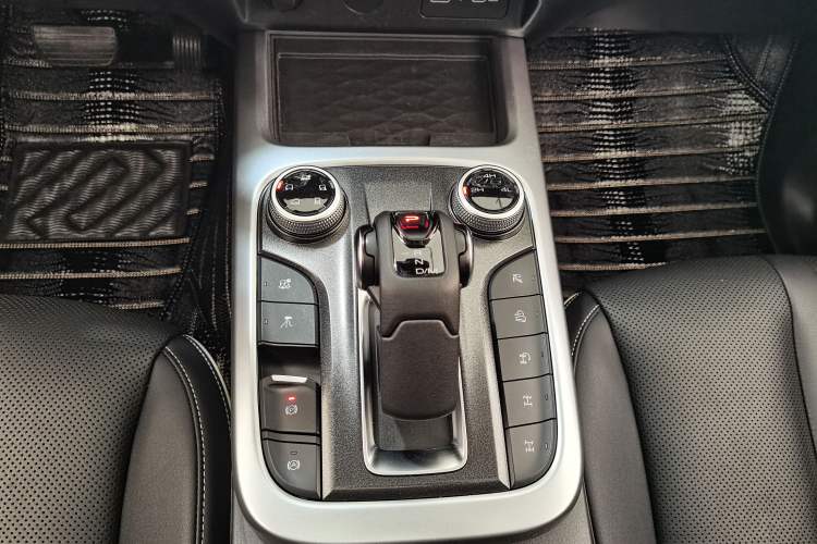 Used Tank 300 2023 Off-Road Edition 2.0T Conqueror Gear Lever