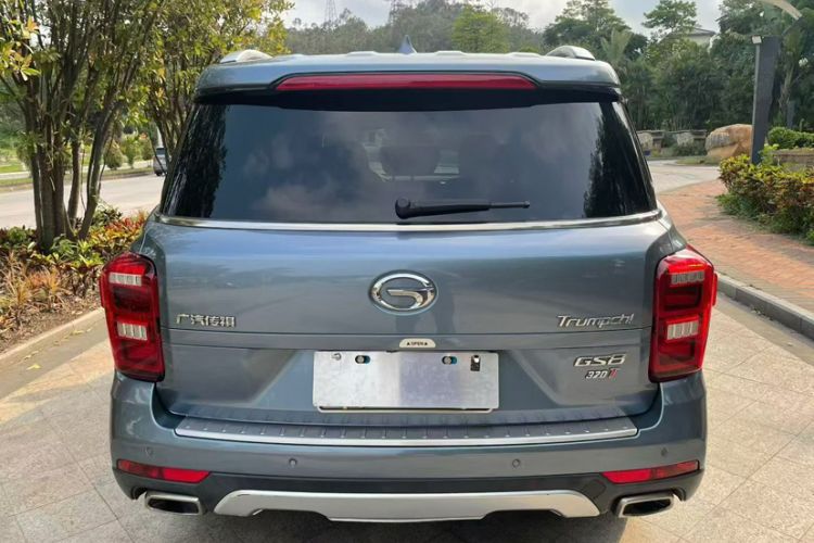 Used GAC Trumpchi GS8 2017 320T Two-Wheel Drive Luxury Smart Connectivity Version (7 Seats) Exterior 6
