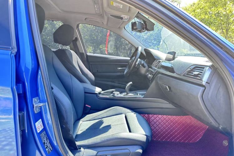 Used BMW 3 Series 2019 320Li M Sport Package Interior 4