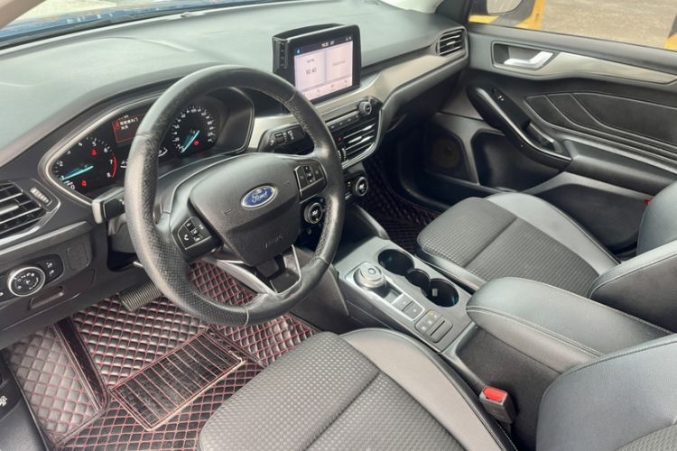 Used Ford Focus 2020 Sedan EcoBoost 180 Automatic Trend Edition