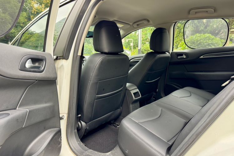 Used Citroen C4L 2014 1.8L Intelligent Drive Automatic Enjoyment Model
