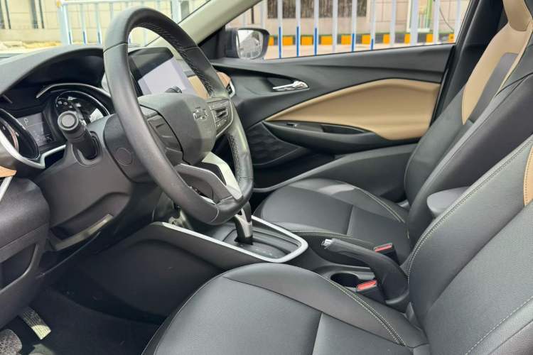 Used Chevrolet Cavalier 2020 Redline 325T Automatic Xinyao Edition Interior 3