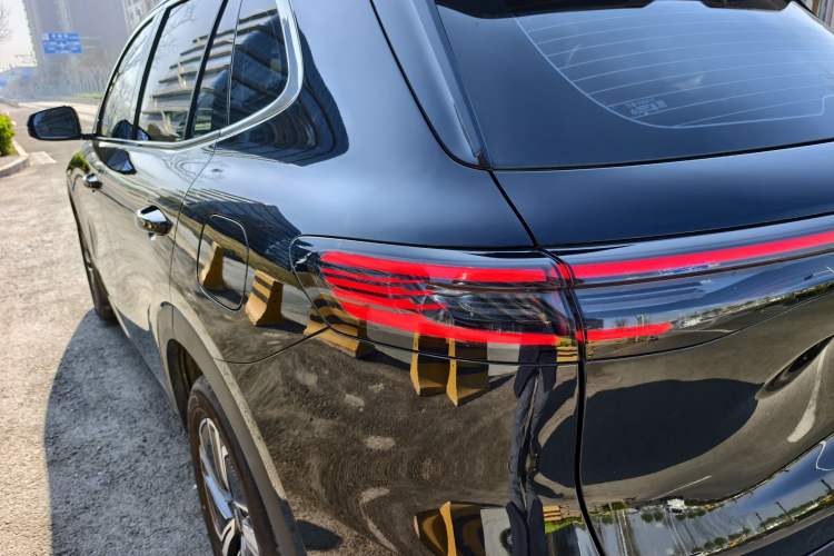 Used Geely Galaxy Xingjian 7 EM-i 2025 120km Exploration+ Version Exterior 10