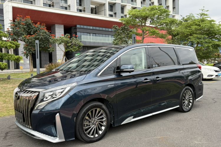 Used GAC Trumpchi M8 2021 Master Series 390T Ultimate Edition Exterior 4