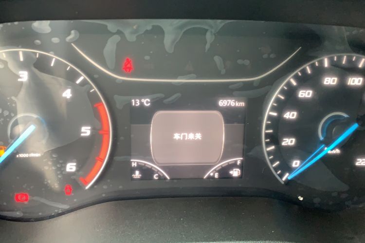 Used JMC Fushun 2025 2.0T 6MT Diesel Mid-Range Business-Class 9-Seater (Non-Commercial)
