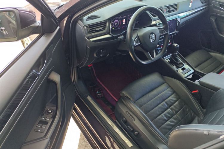 Used Skoda Superb 2019 Facelifted TSI330 DSG Luxury Edition
