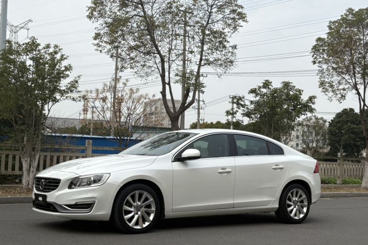 Used Volvo S60 2017 S60L T4 Smart Range Edition
