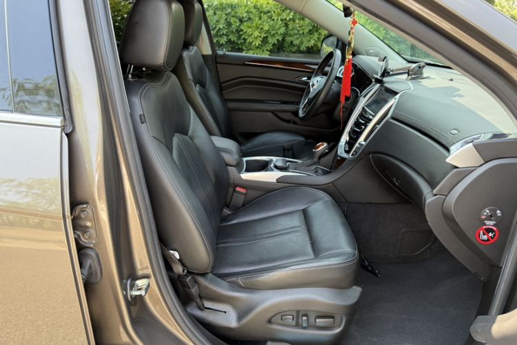 Used Cadillac SRX 2014 3.0L Elite Model