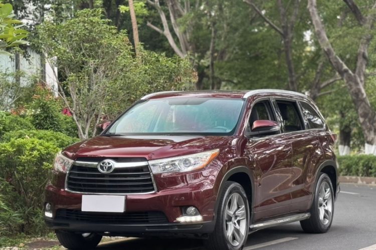 Used Toyota Highlander 2015 2.0T Four-Wheel Drive Luxury Edition 7-Seater