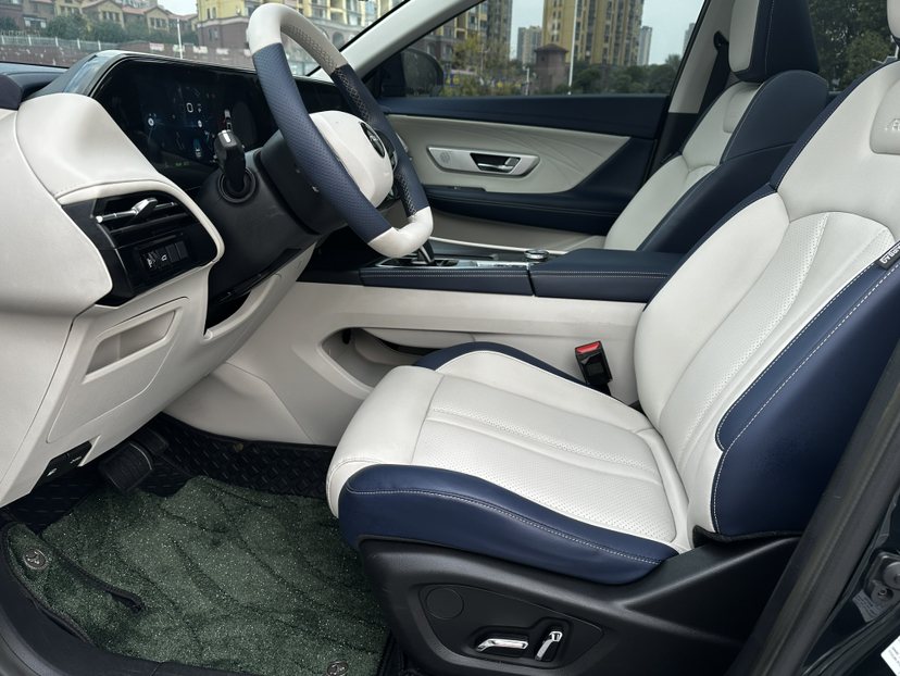 Dongfeng Aeolus Huge 2022 Mach Dual-Motor 1.5T MHD Dare-to-Dream Edition — снимка 20