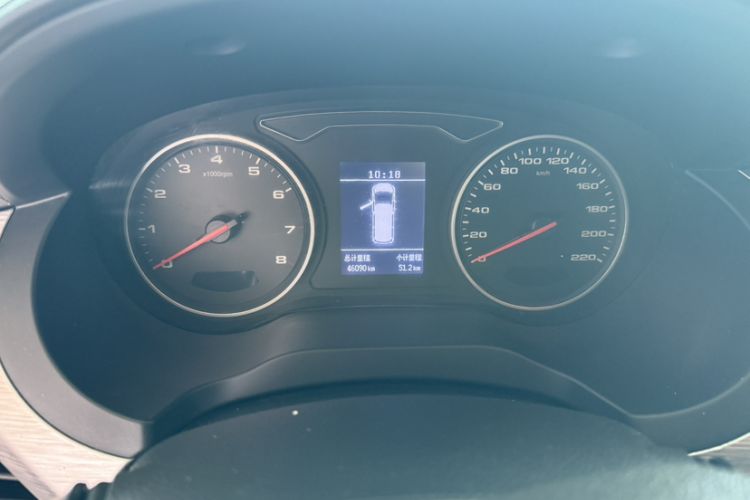 Used JAC Refine M3 2022 1.5T 7-Seater Standard Edition