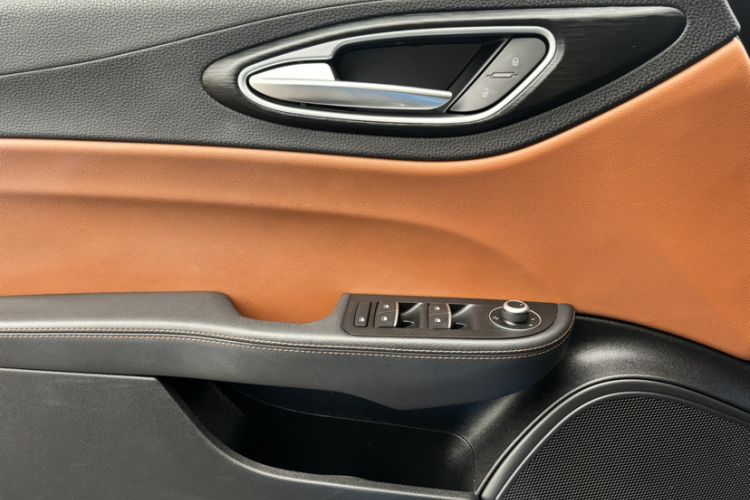 Used Alfa Romeo Giulia 2017 2.0T 280HP Luxury Edition