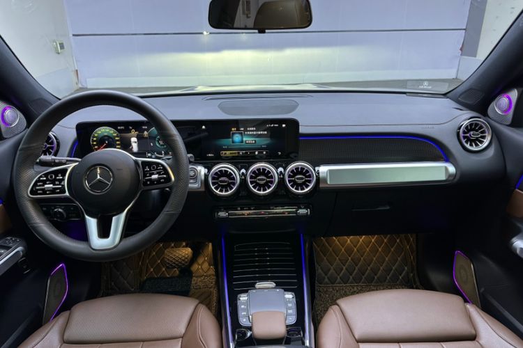 Used Mercedes-Benz GLB 2023 GLB 220 Fashion Model Interior 1