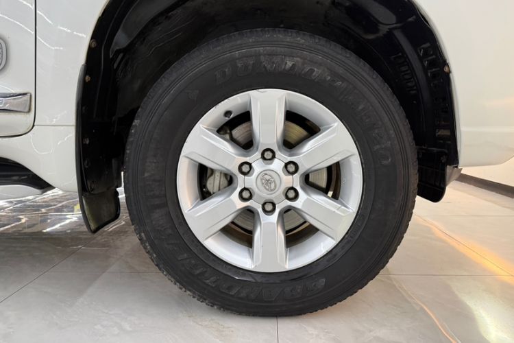 Used Toyota Prado 2016 2.7L Automatic Standard Edition Exterior 4