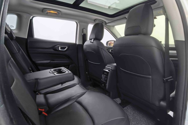 Used Jeep Compass 2021 220T Automatic Four-Wheel Drive Elite Edition Interior 7