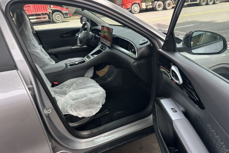 Used Geely Galaxy Geome 2026 Model 310km Dream Edition Right Front Seat