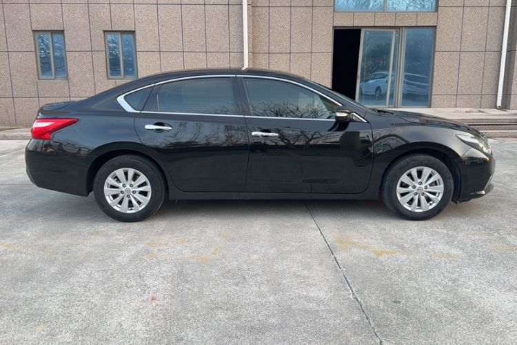 Used Nissan Teana 2016 2.0L XL Comfort Edition
