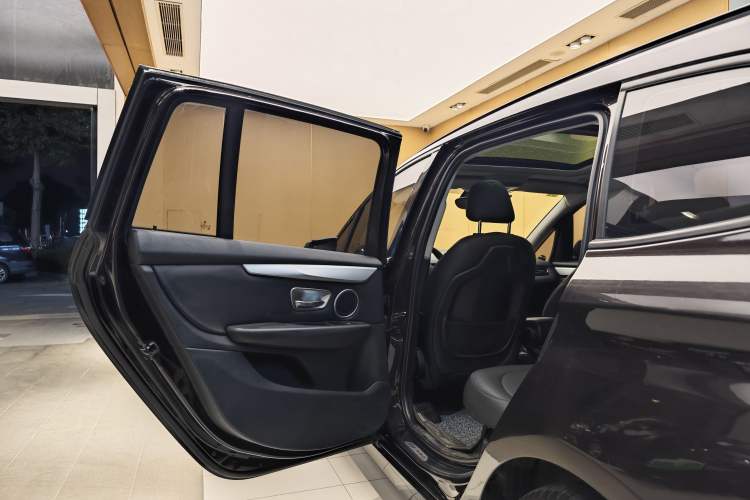 Used BMW 2 Series Gran Tourer 2015 218i Leading Model
