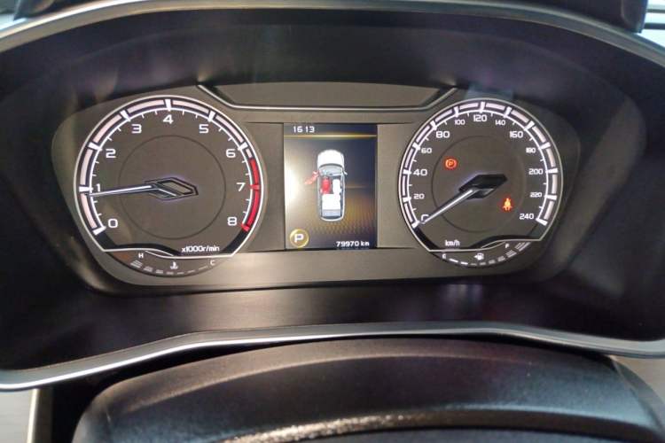 Used Geely Auto Coolray 2020 Facelift 240T DCT Hunter
