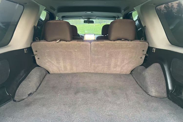 Used Nissan Paladin 2013 2.4L Two-Wheel Drive Standard Version China IV Standard
