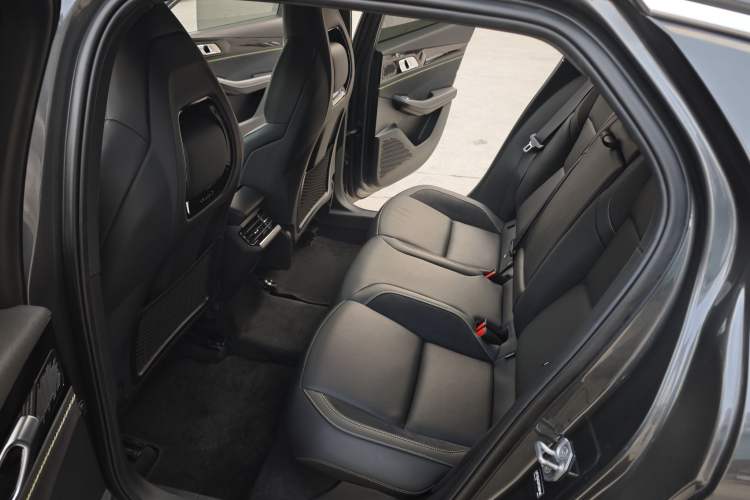 Used Lynk & Co 03 2023 1.5TD DCT JingPro
