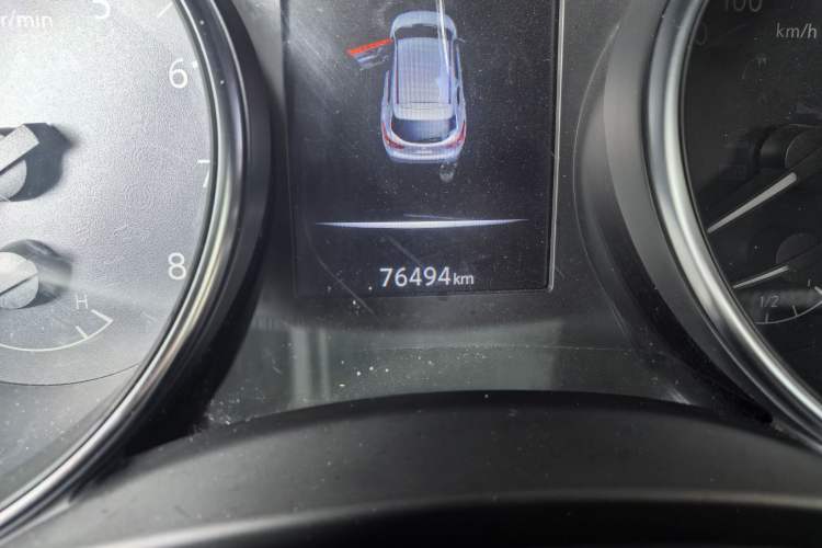 Used Nissan Qashqai 2021 2.0L CVT Luxury Edition Odometer Close Up