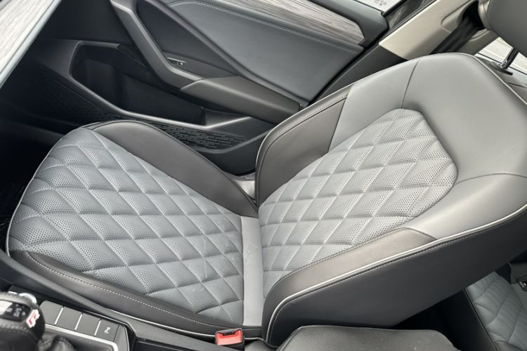 Used Volkswagen Sagitar 2023 300TSI DSG Excellence Edition
