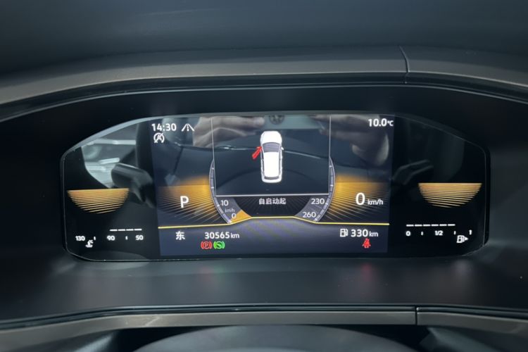 Used Volkswagen Tharu 2022 280TSI Two-Wheel-Drive Luxury Edition Odometer Close Up