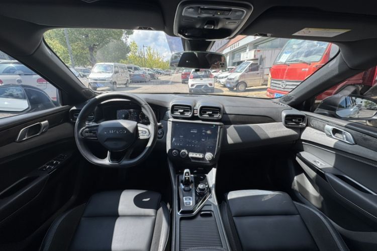 Used Lynk & Co 02 Hatchback 2022 2.0TD Plus