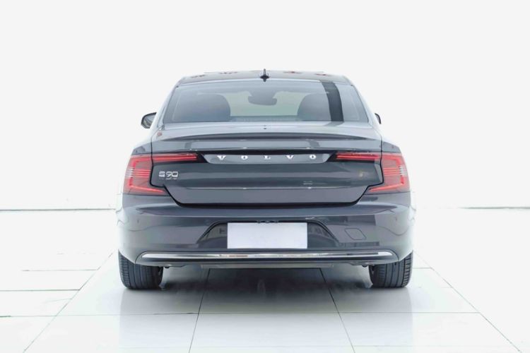 Used Volvo S90 2024 B5 Zhiyi Luxury Edition