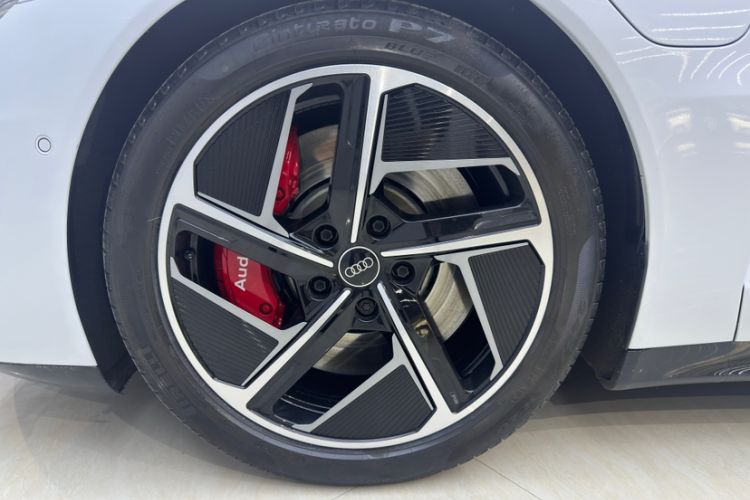 Used Audi RS e-tron GT 2023 Basic Model

