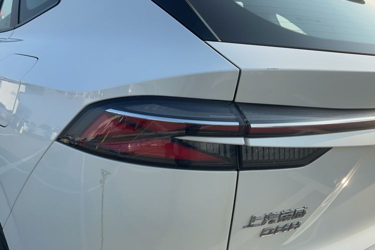 Used Roewe D5X DMH 2024 135 Tech Edition