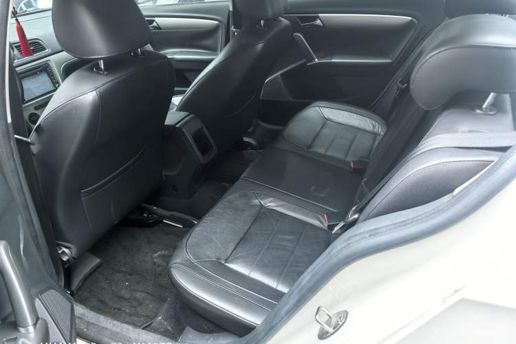 Used Volkswagen Lavida 2013 Restyled Classic 1.6L Automatic Comfort Edition
